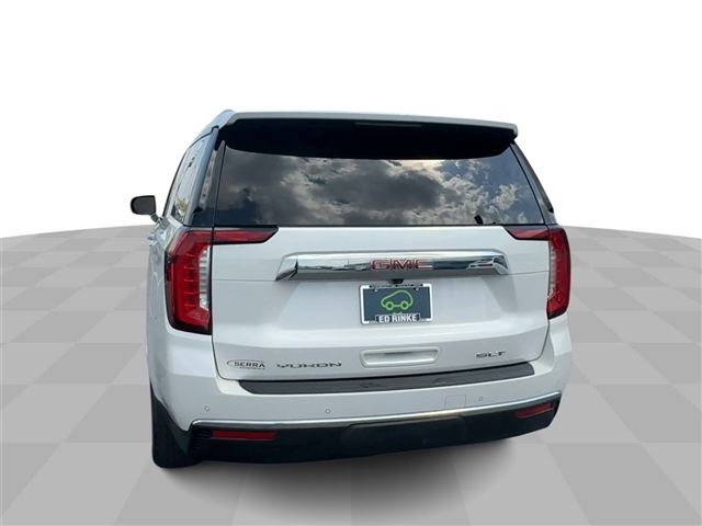 2023 GMC Yukon XL SLT