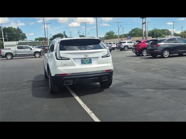 2023 Cadillac XT4 Sport