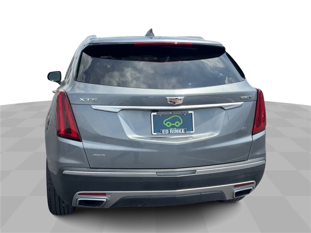 2022 Cadillac XT5 Premium Luxury