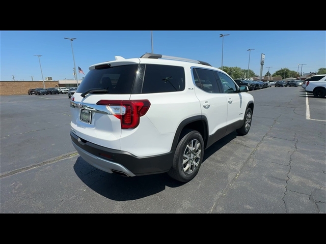 2022 GMC Acadia SLE