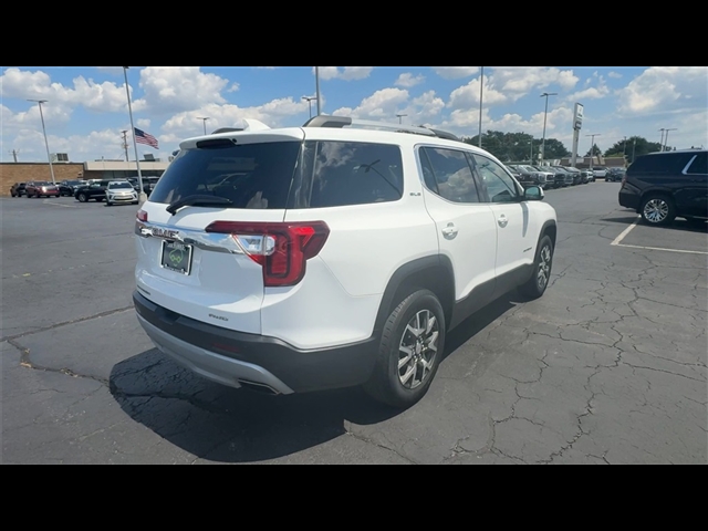 2022 GMC Acadia SLE