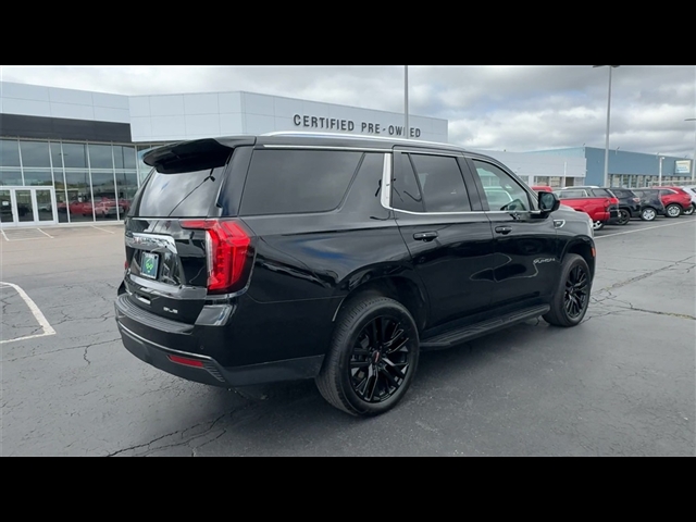 2023 GMC Yukon SLE