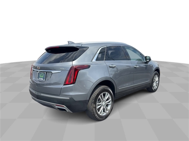 2022 Cadillac XT5 Premium Luxury