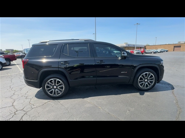 2020 GMC Acadia AT4
