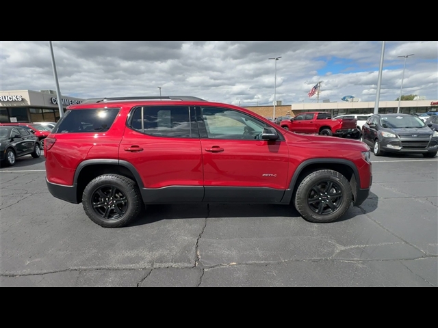 2020 GMC Acadia AT4
