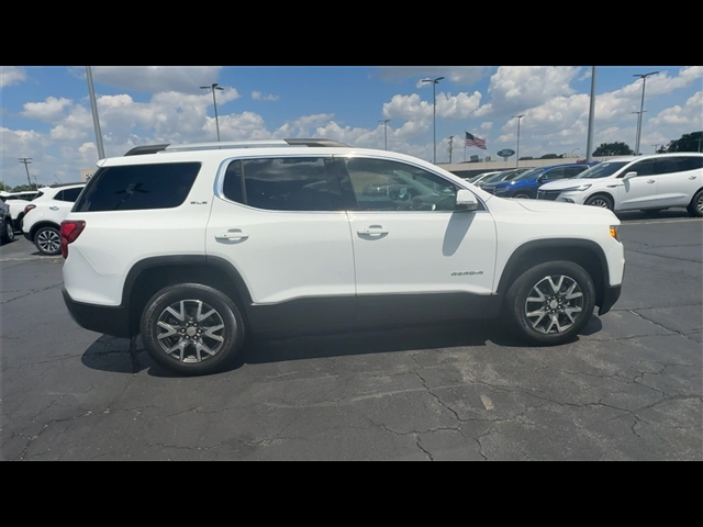 2022 GMC Acadia SLE