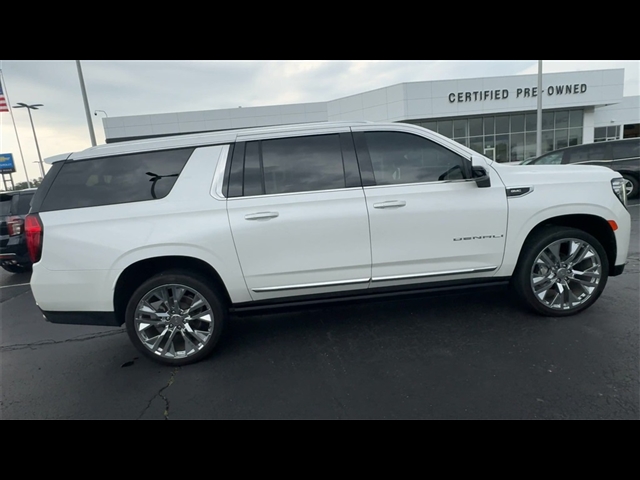 2022 GMC Yukon XL Denali