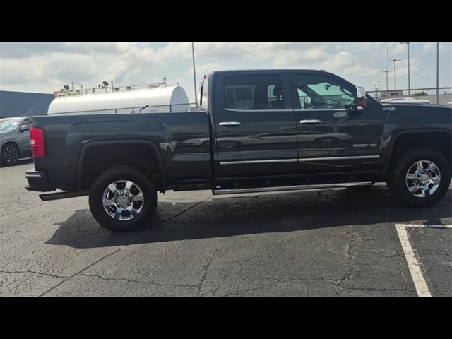 2019 GMC Sierra 2500HD SLT