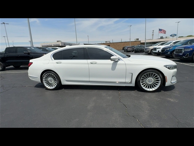2020 BMW 7 Series 740i xDrive