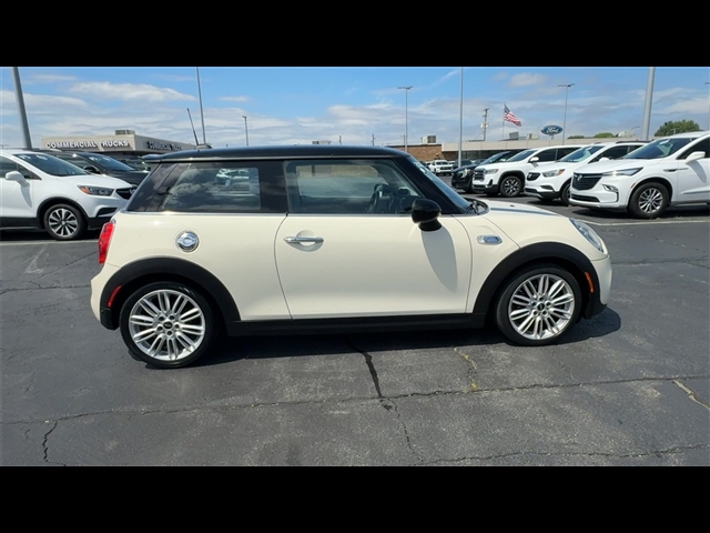 2015 MINI Hardtop 2 Door Base
