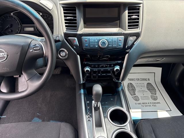2014 Nissan Pathfinder S