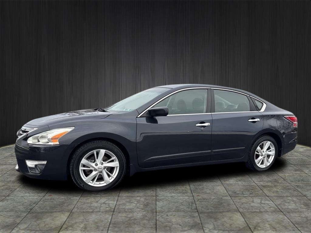 2015 Nissan Altima 2.5 SV - main photo