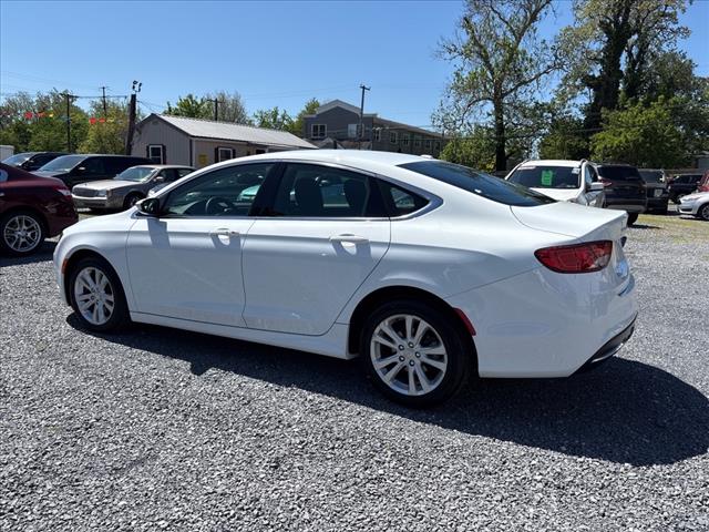 2015 Chrysler 200 Limited