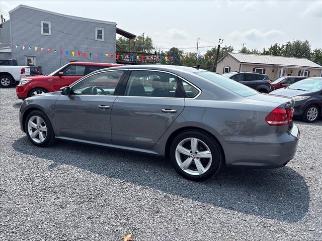 2015 Volkswagen Passat 1.8T SE