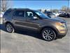 2015 Ford Explorer XLT - thumbnail 4