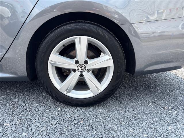2015 Volkswagen Passat 1.8T SE