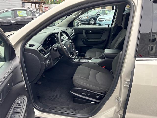 2017 Chevrolet Traverse LT