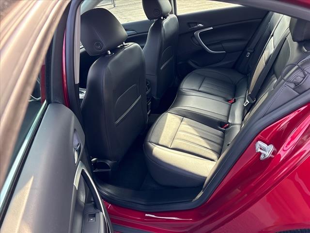 2012 Buick Regal Premium 1