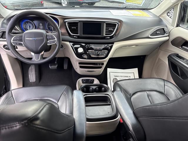 2020 Chrysler Voyager LXi