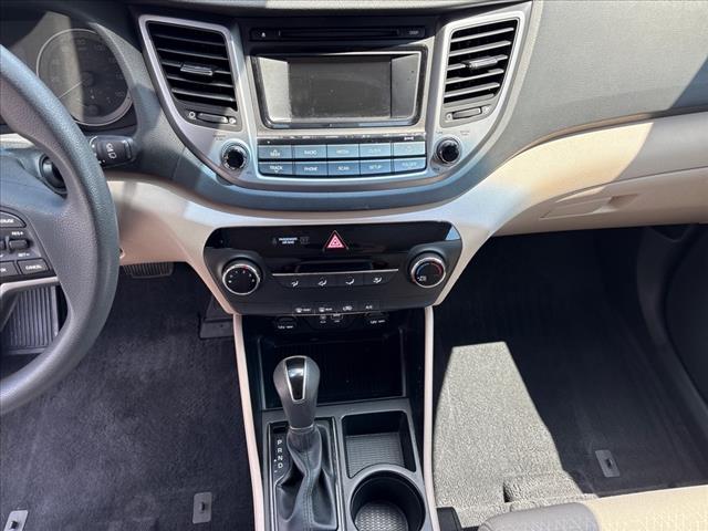 2017 Hyundai TUCSON SE