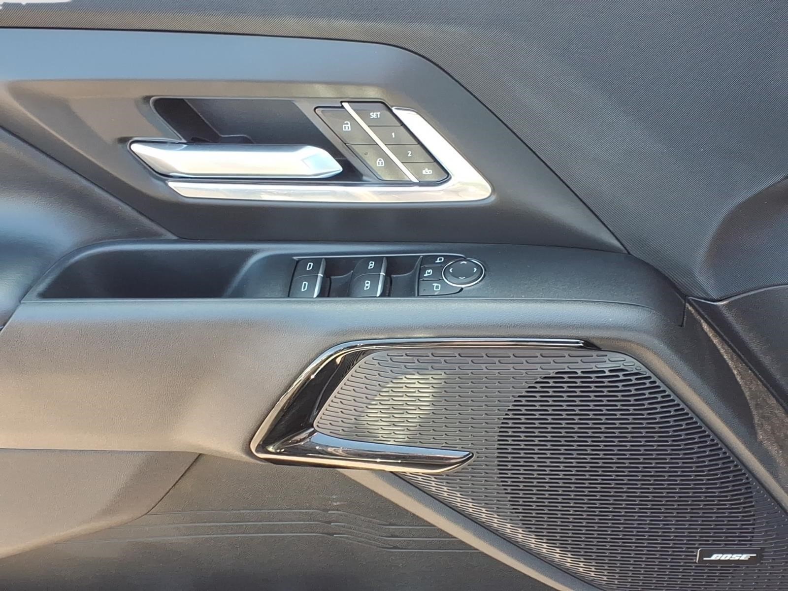 ChevroletSilverado EV10