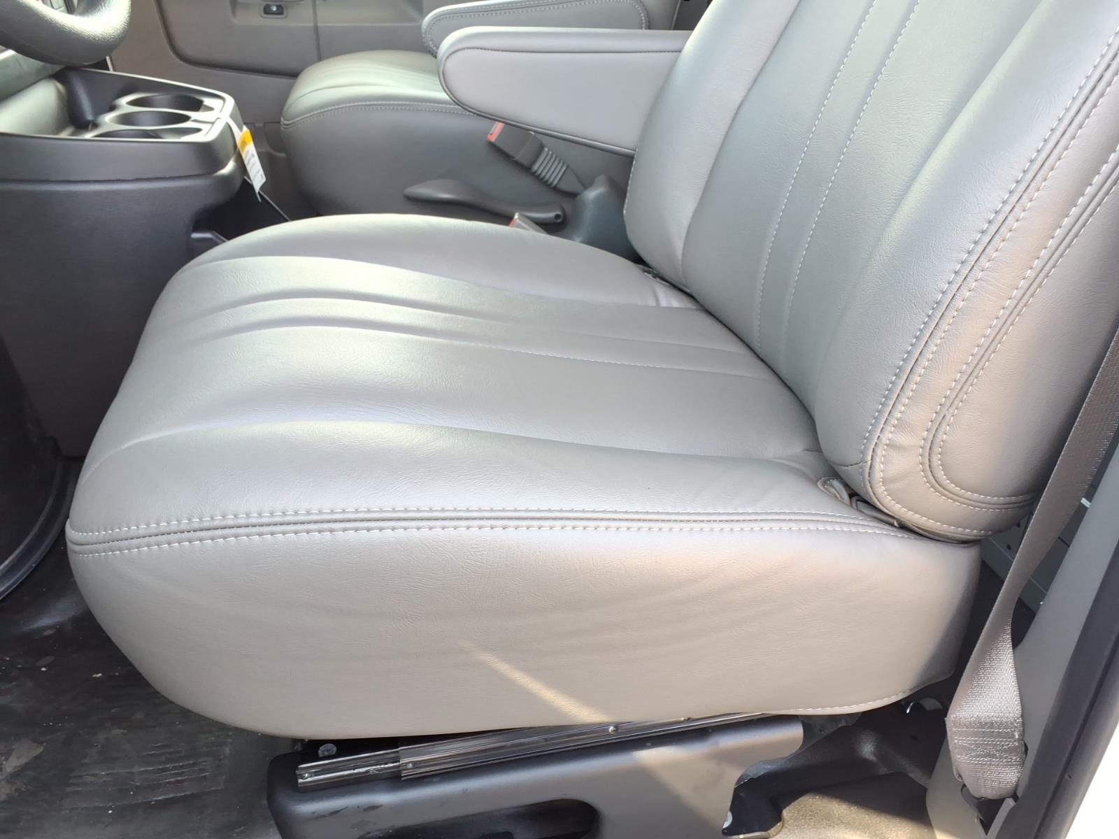 ChevroletExpress10