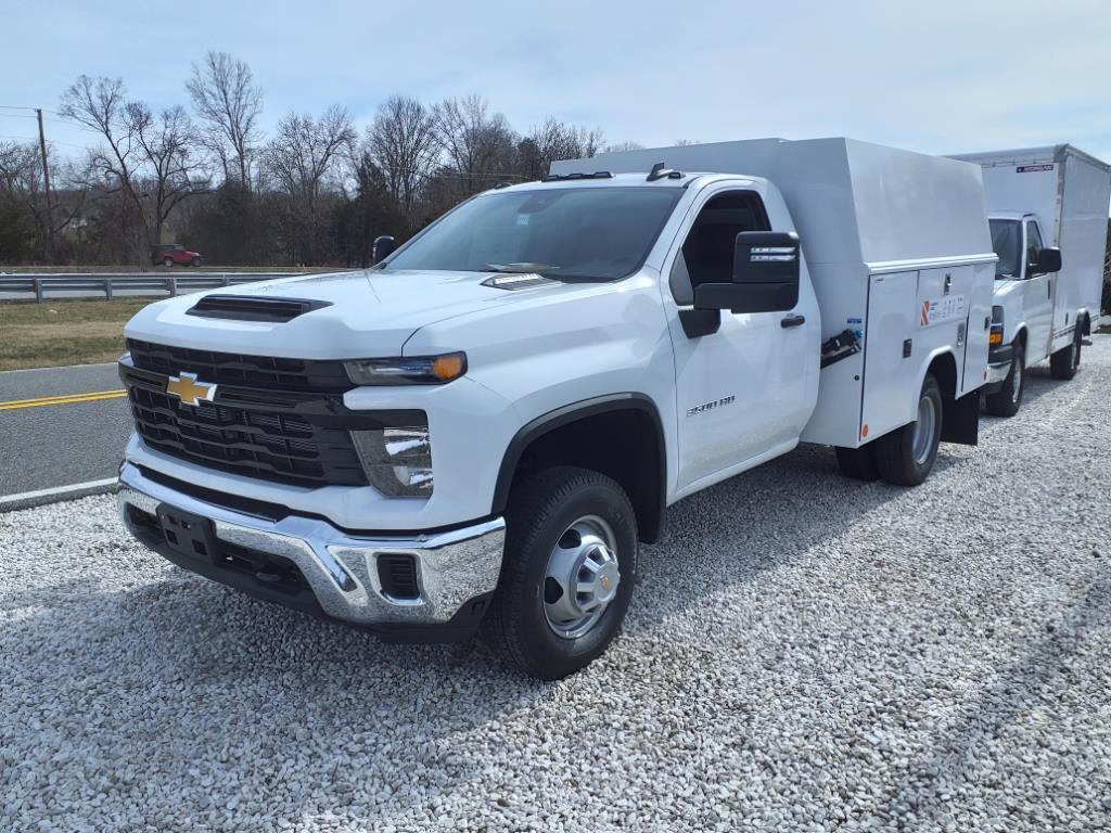 ChevroletSilverado 3500 HD CC10