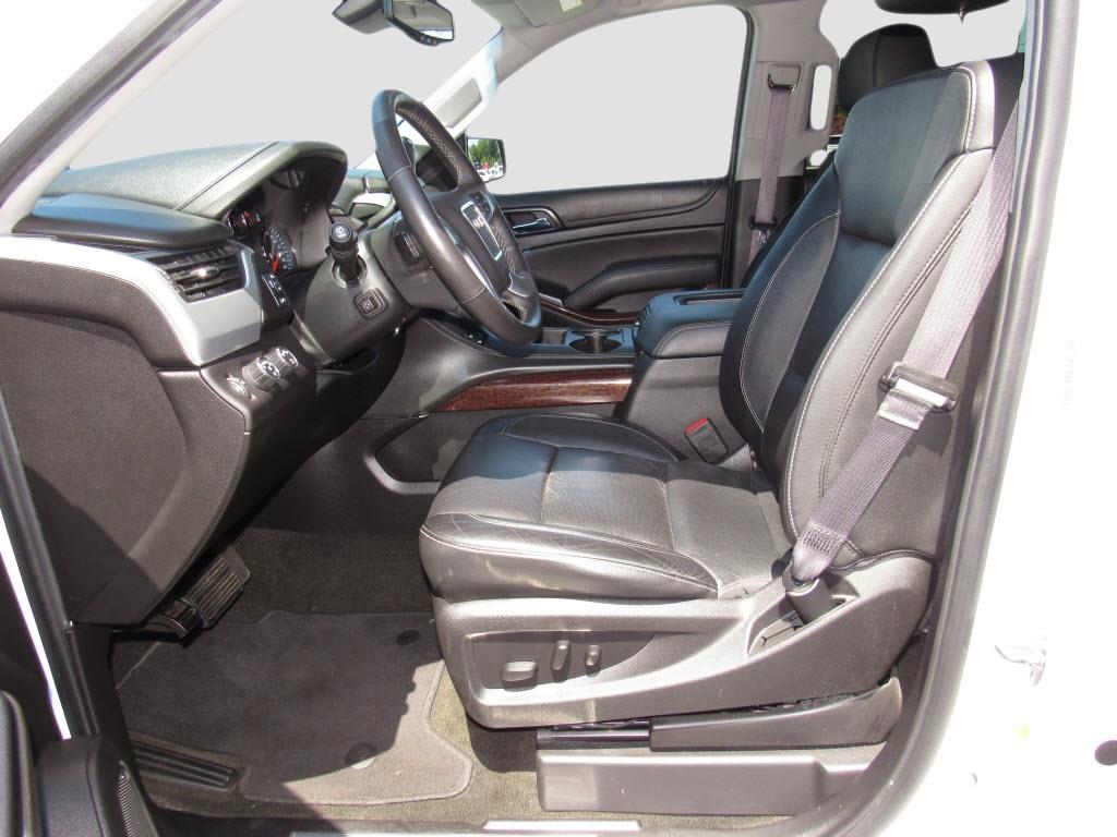 GMCYukon10