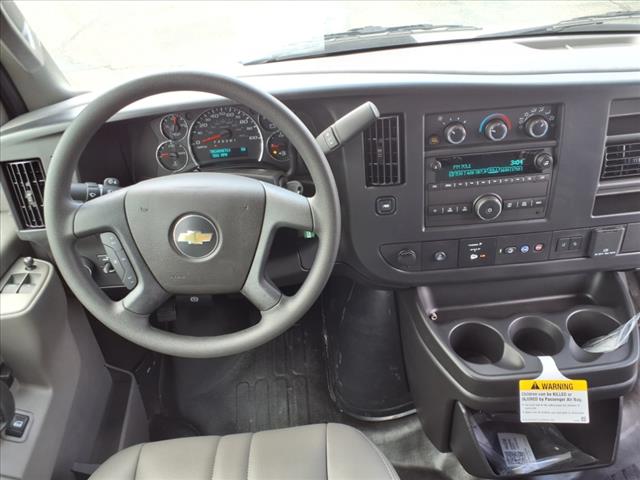 2025 Chevrolet Express Work Van Cargo