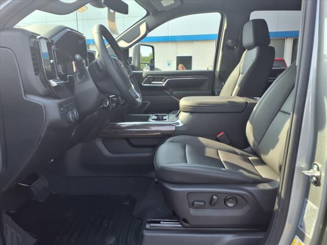 2025 Chevrolet Silverado 2500HD LTZ