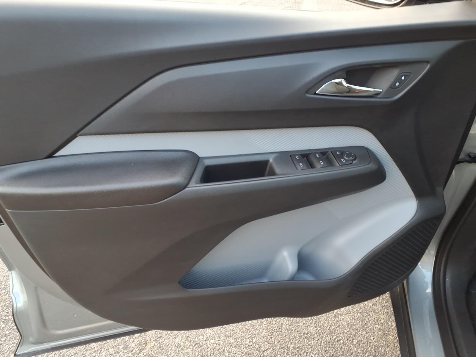 ChevroletBolt11
