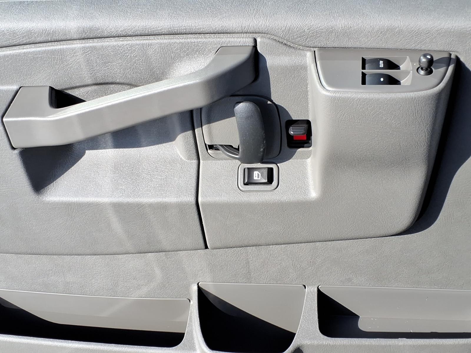 ChevroletExpress11
