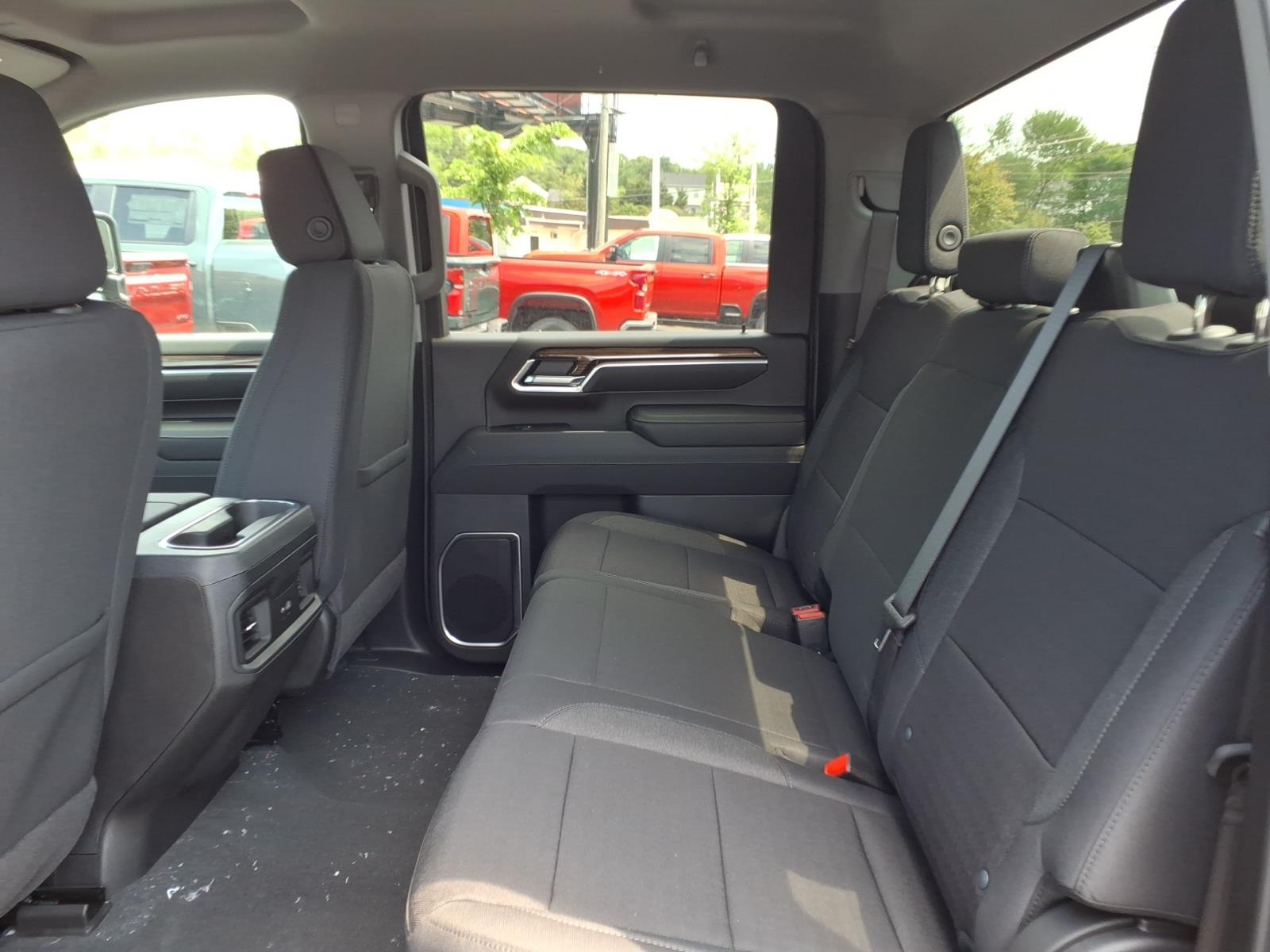 ChevroletSilverado 2500HD11