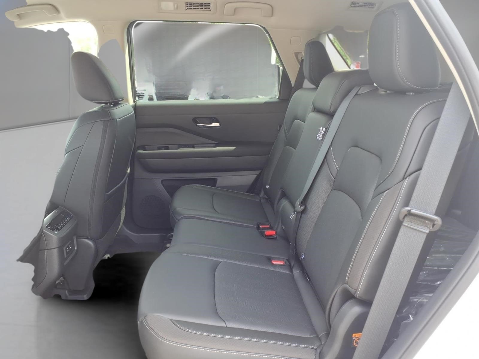 NissanPathfinder11
