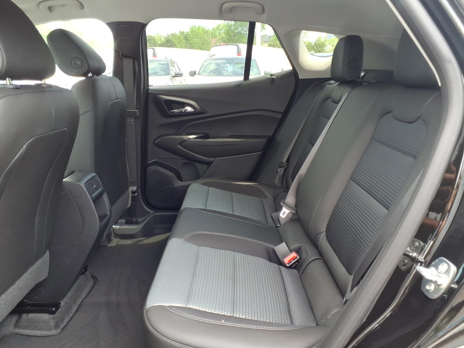 ChevroletTrax11