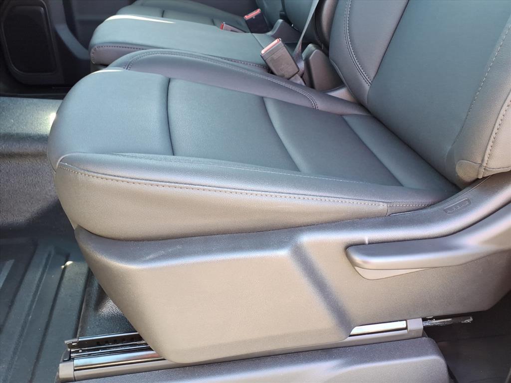 ChevroletSilverado 3500HD11