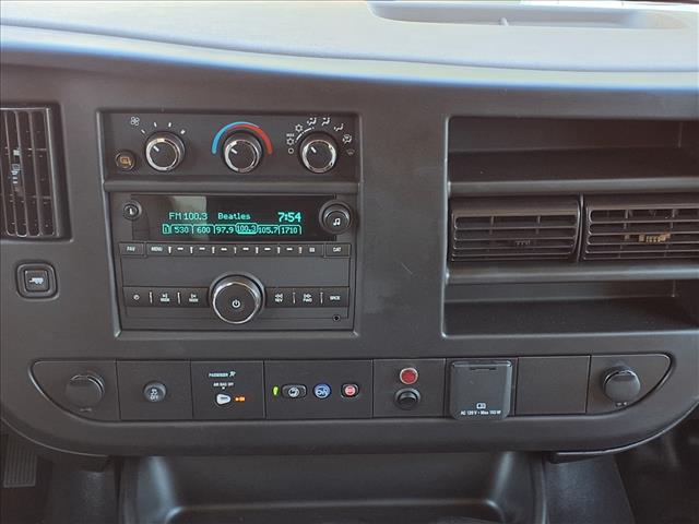2025 Chevrolet Express Work Van Cutaway