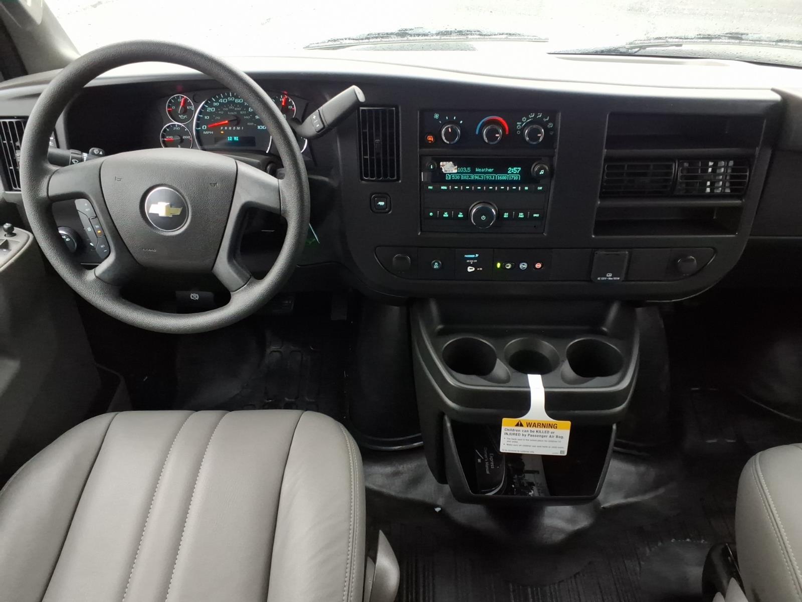 ChevroletExpress12