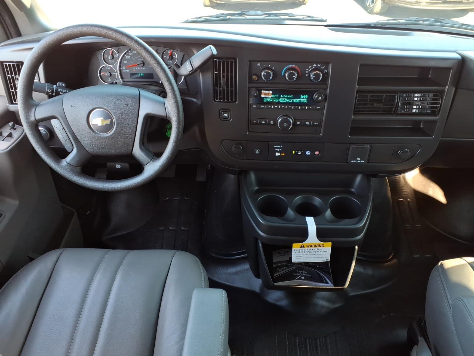ChevroletExpress12