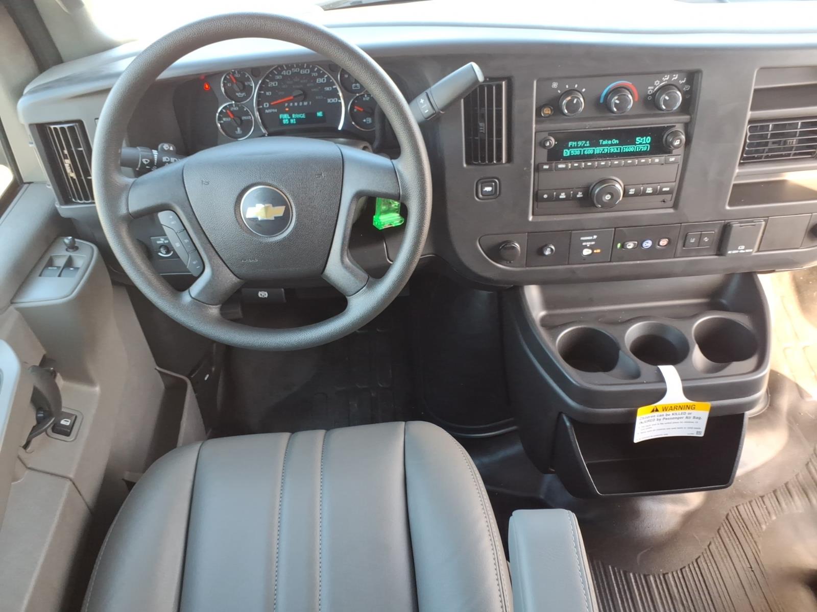 ChevroletExpress12