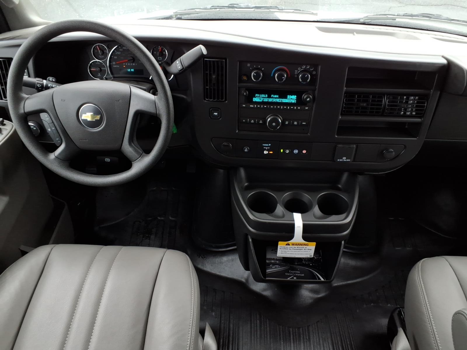 ChevroletExpress12