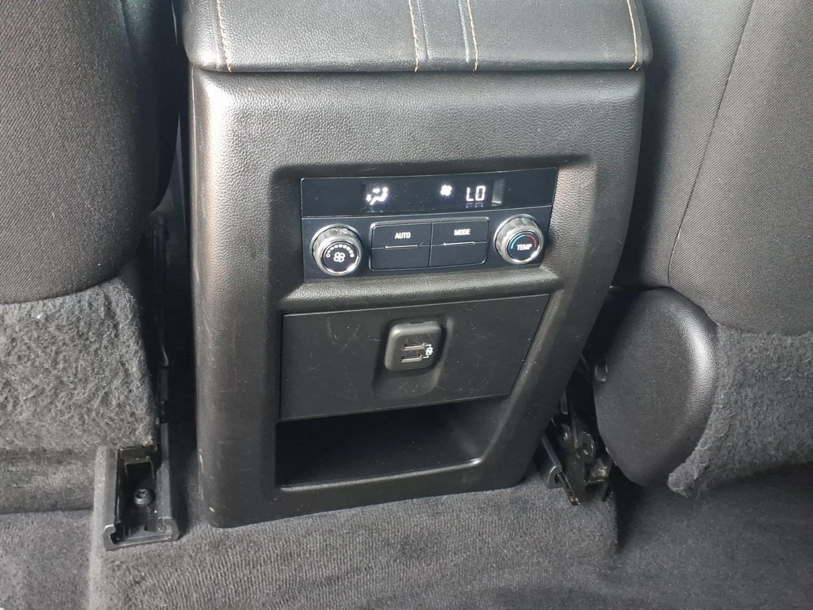 ChevroletTraverse12