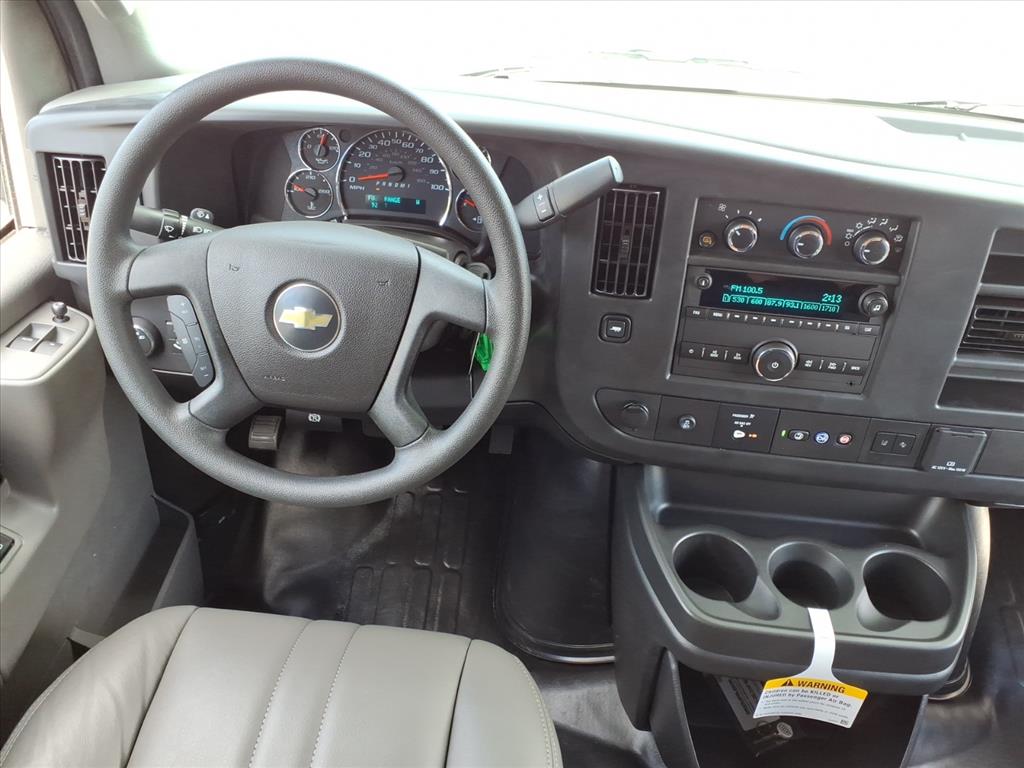ChevroletExpress12