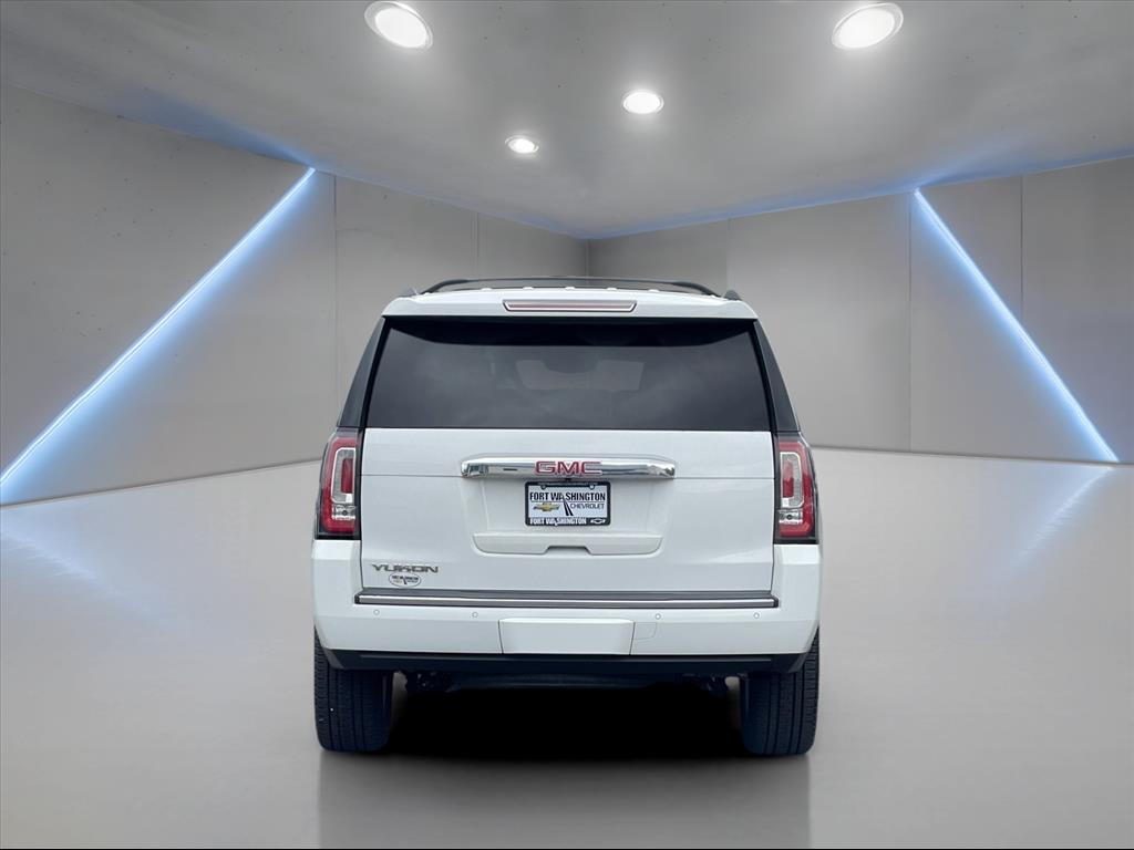 GMCYukon12