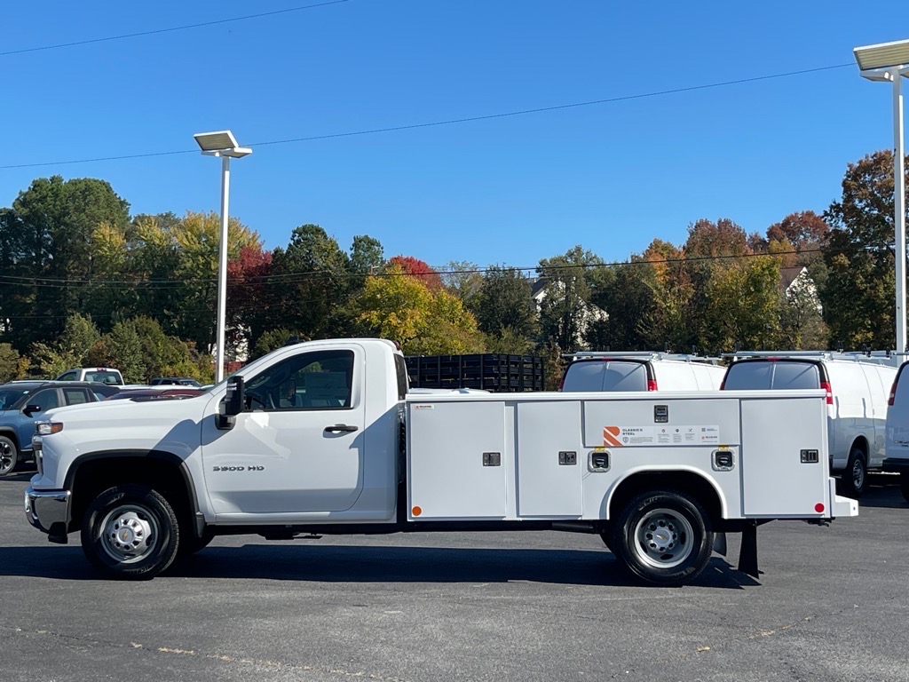 ChevroletSilverado 3500 HD CC13
