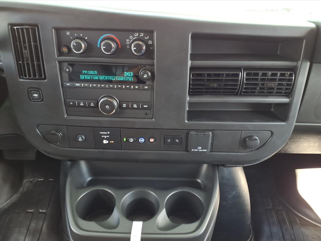 ChevroletExpress13