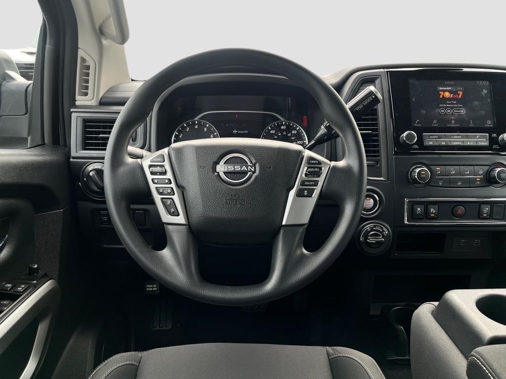 NissanTitan13