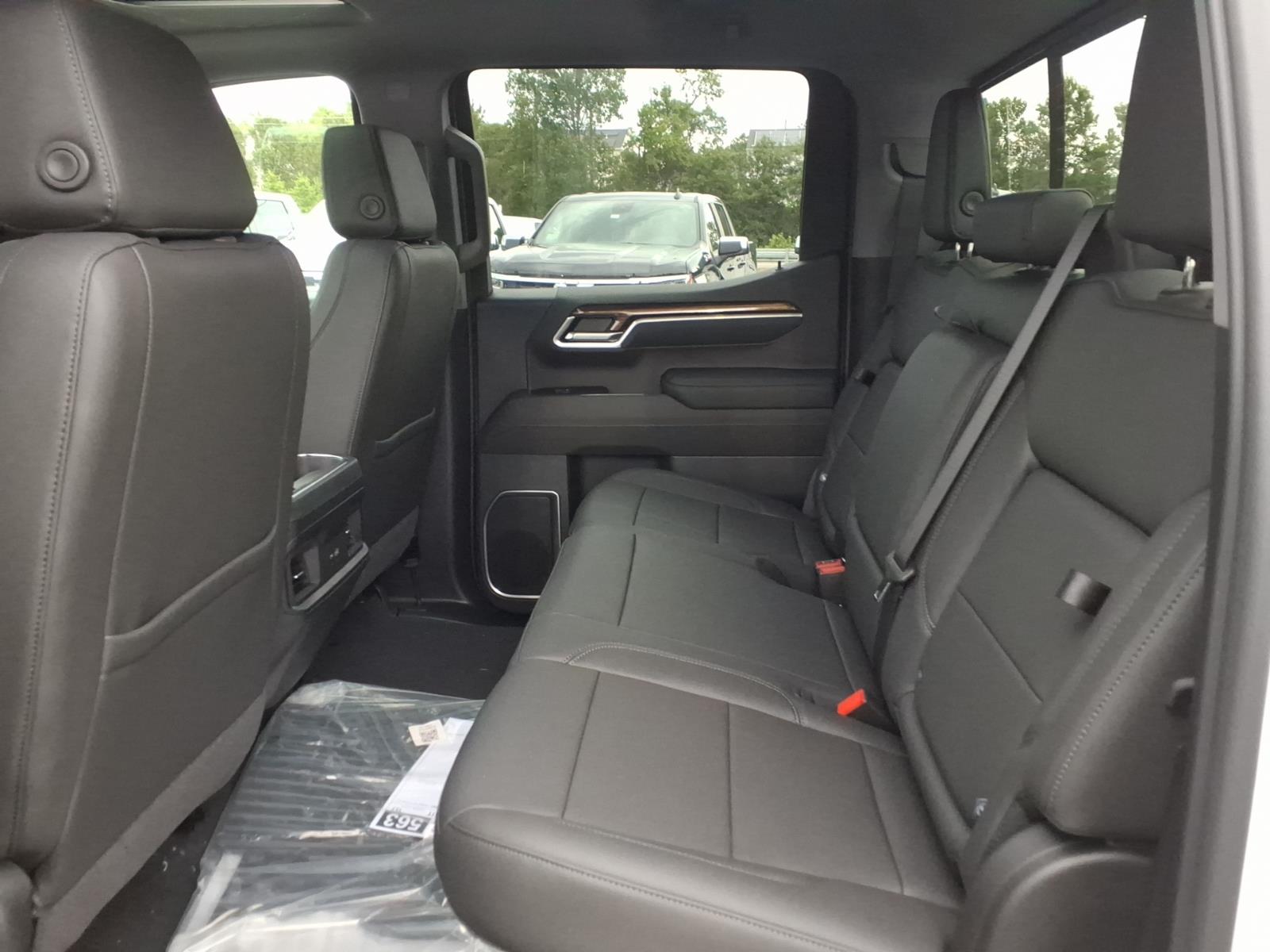 ChevroletSilverado 150014