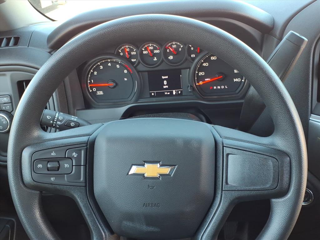 ChevroletSilverado 3500HD14