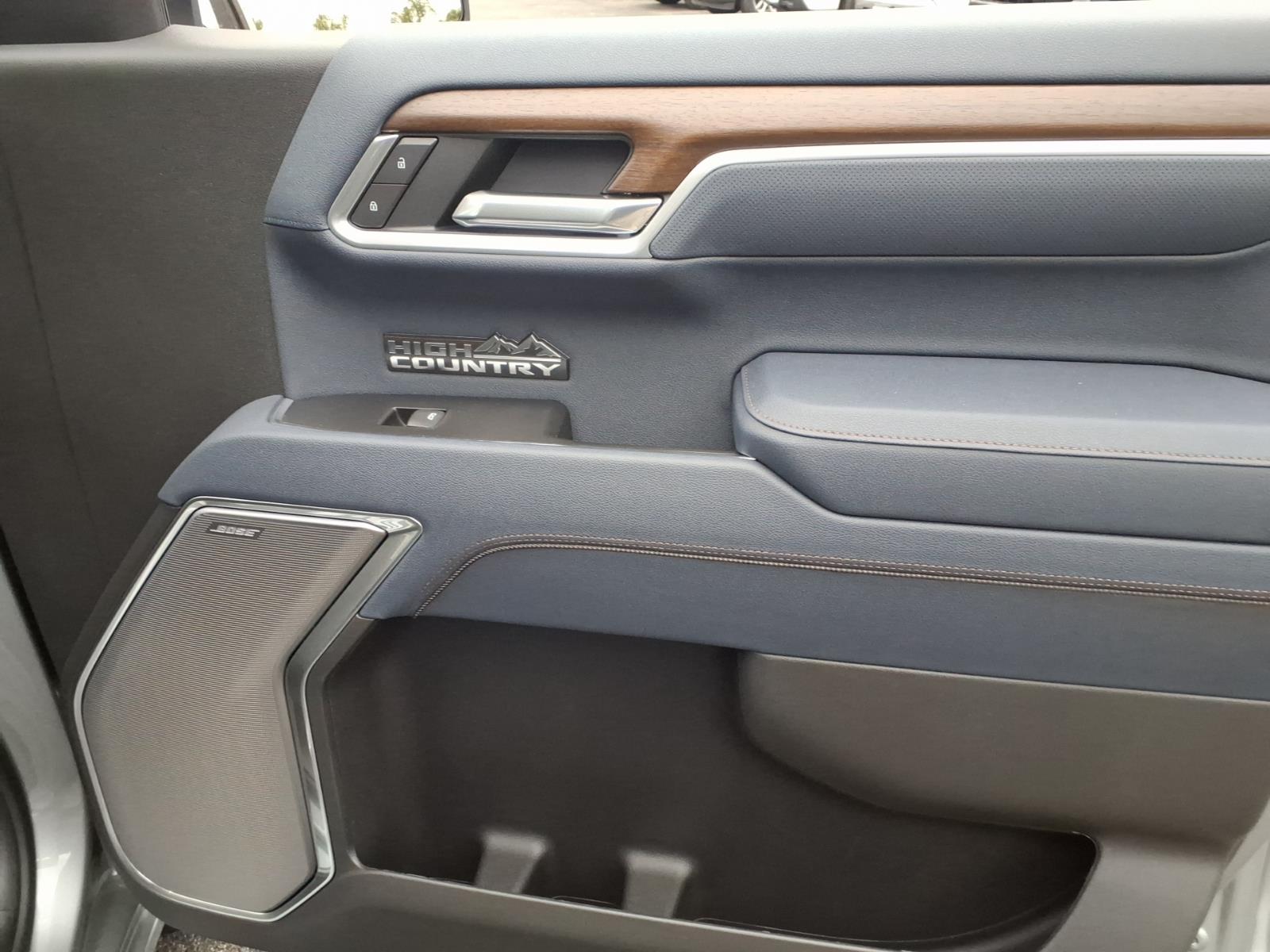 ChevroletSilverado 150015
